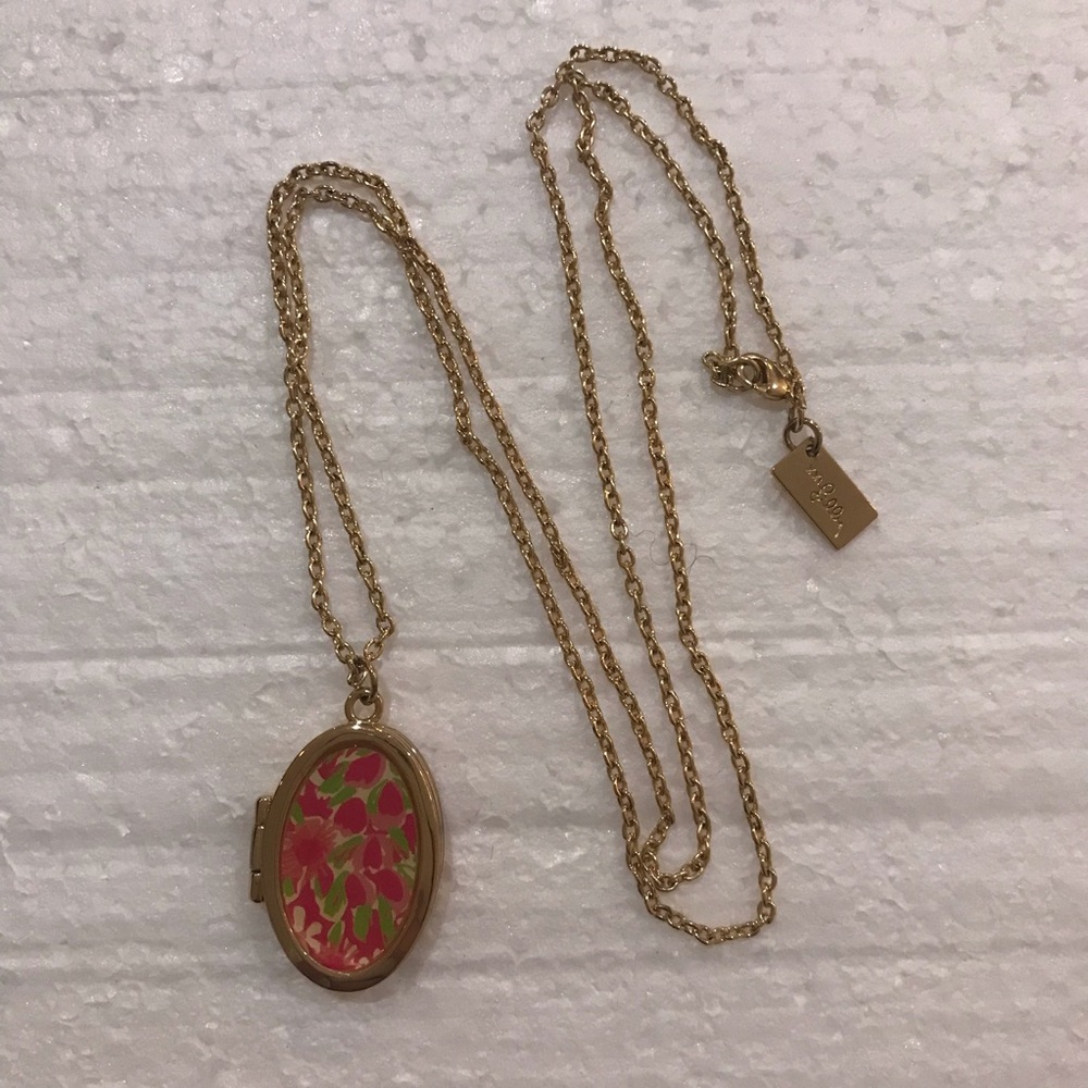 Lilly Pulitzer Love You Pink Floral Gold Tone Locket Necklace Enamel Interior